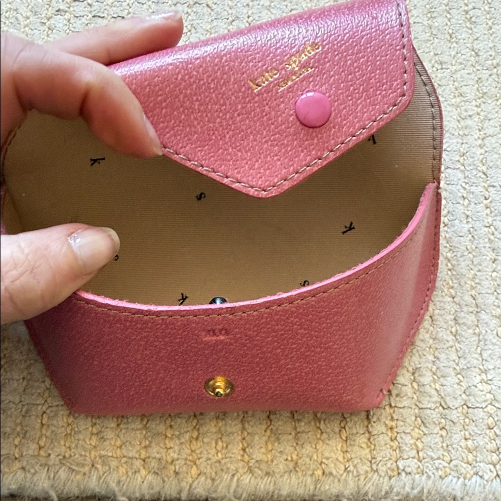 Kate Spade brown/ tortoise Sunglasses with Pink Leather Case - Picture 5 of 5